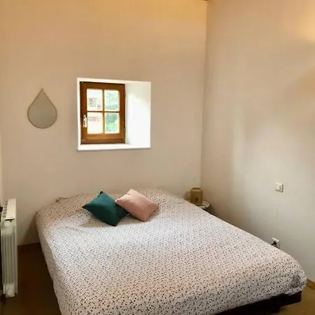 Maison De Village Au Coeur De St Hilaire